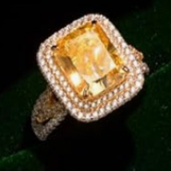 Gorgeous Huge 14KT Gold vermeil Citrine Sapphire cocktail Ring Size 7 - Picture 4 of 4